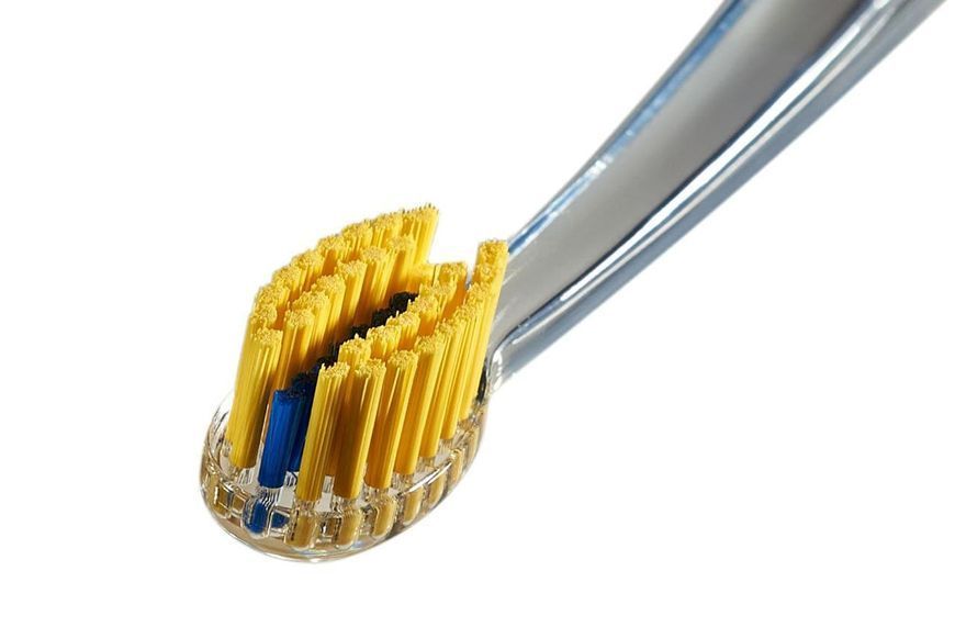 Ортодонтическая зубная щетка Tello 4920 Ortho Ultra Soft, d 0.10 мм, желтая TO4920US-Y фото